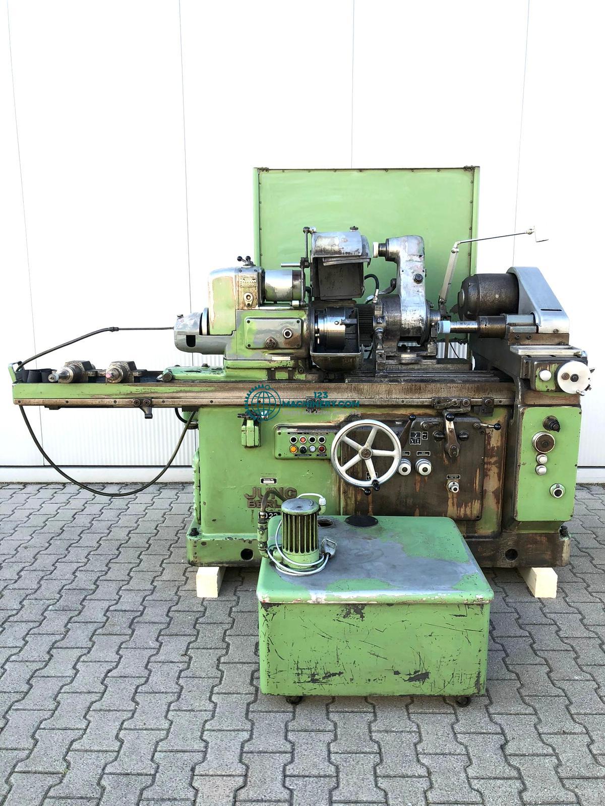 JUNG D22 / Innenrundschleifmaschine